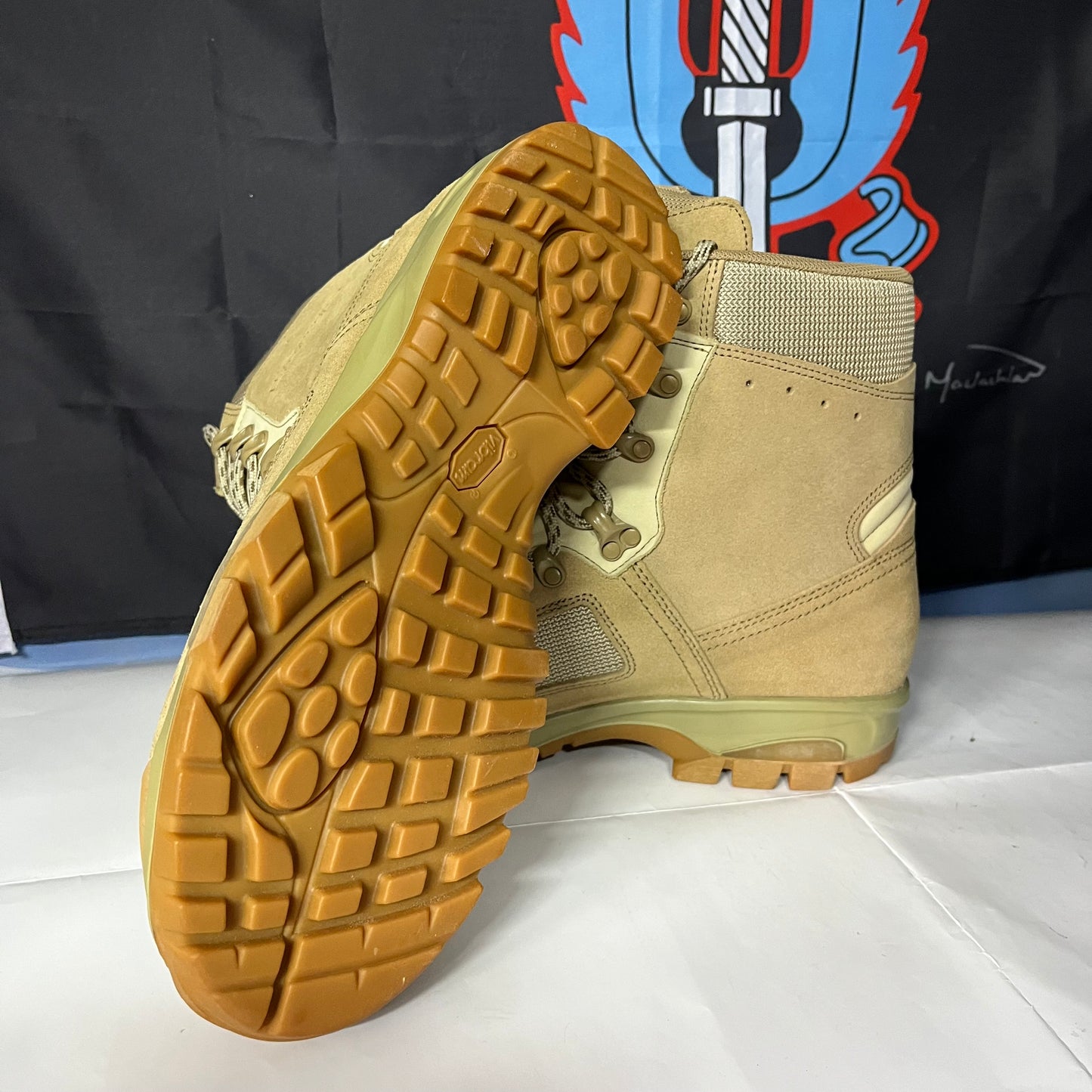 LOWA Elite British Army Desert Beige Male Military Boots UK 11.5M Supergrade