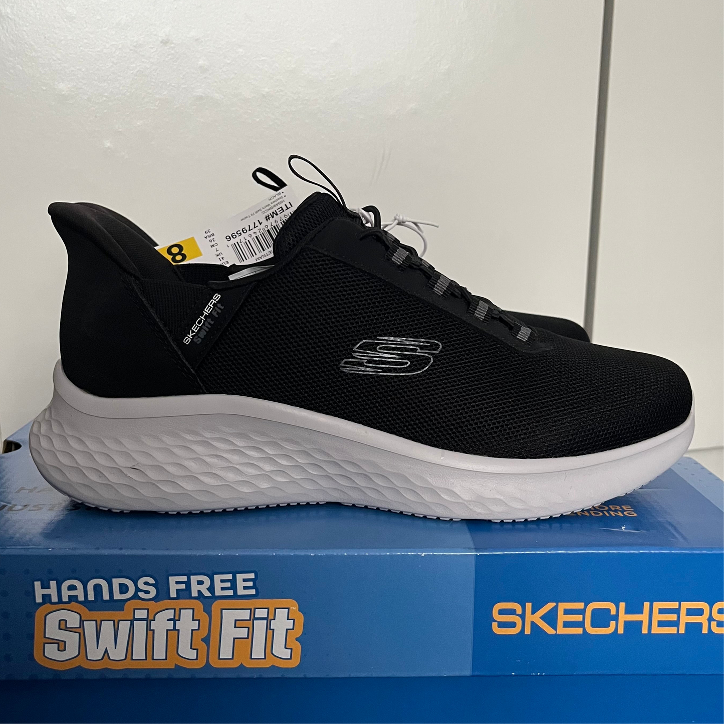 Skechers Mens Swift Fit Black Trainers - Brand New - Sizes