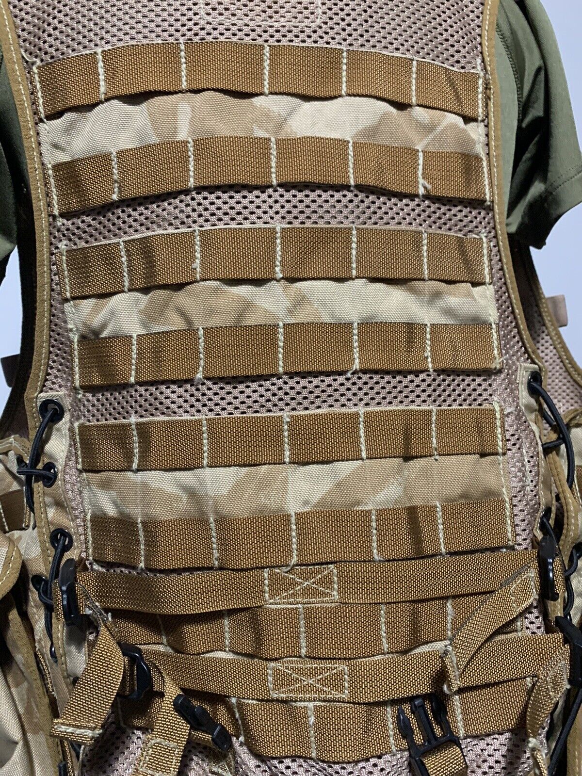 British Army Desert DPM Tactical load carrying Assault Vest with 9 Pouches (VE1)