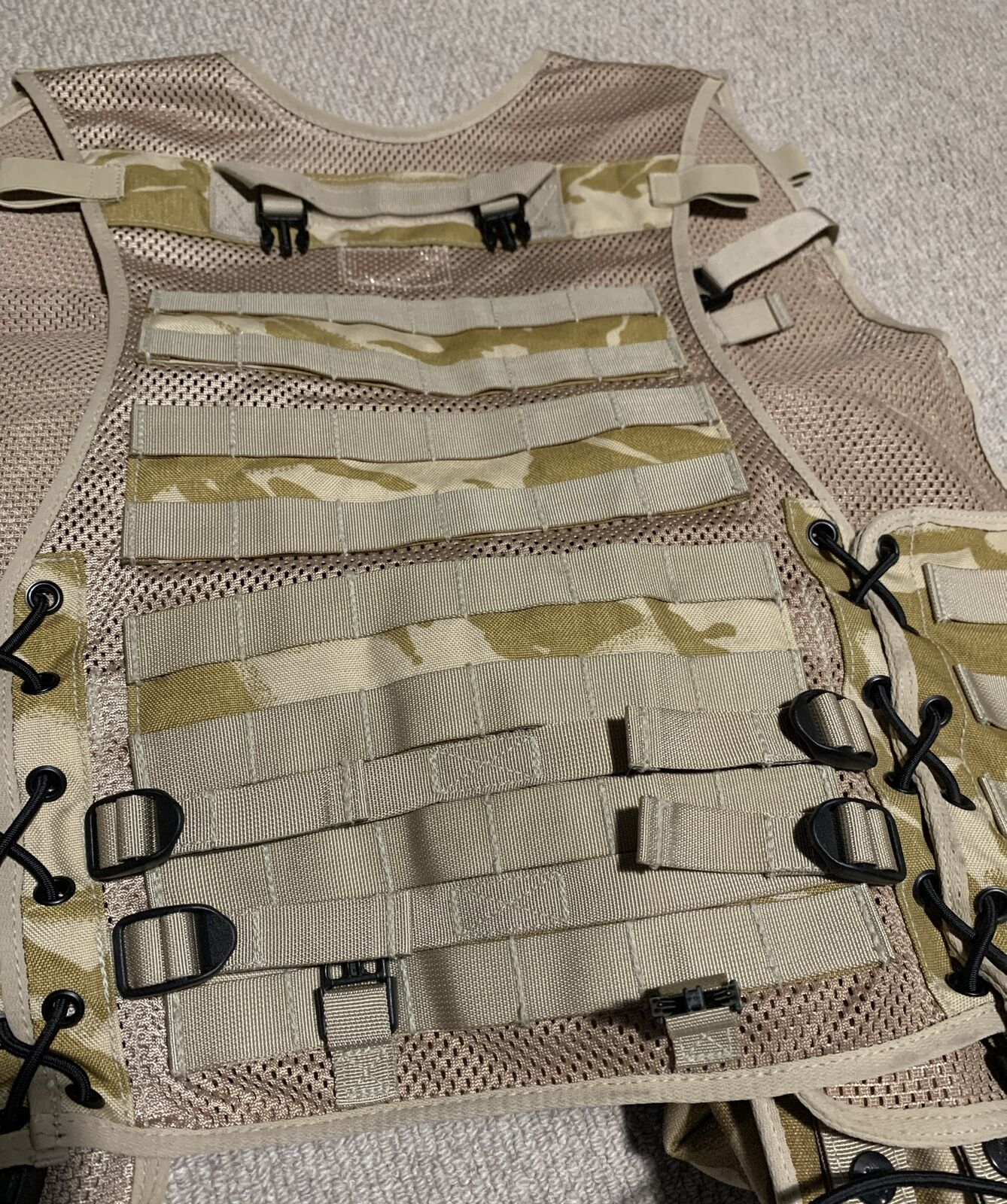 British Army Desert DPM Tactical load carrying Assault Vest with 8 Pouches (VE2)