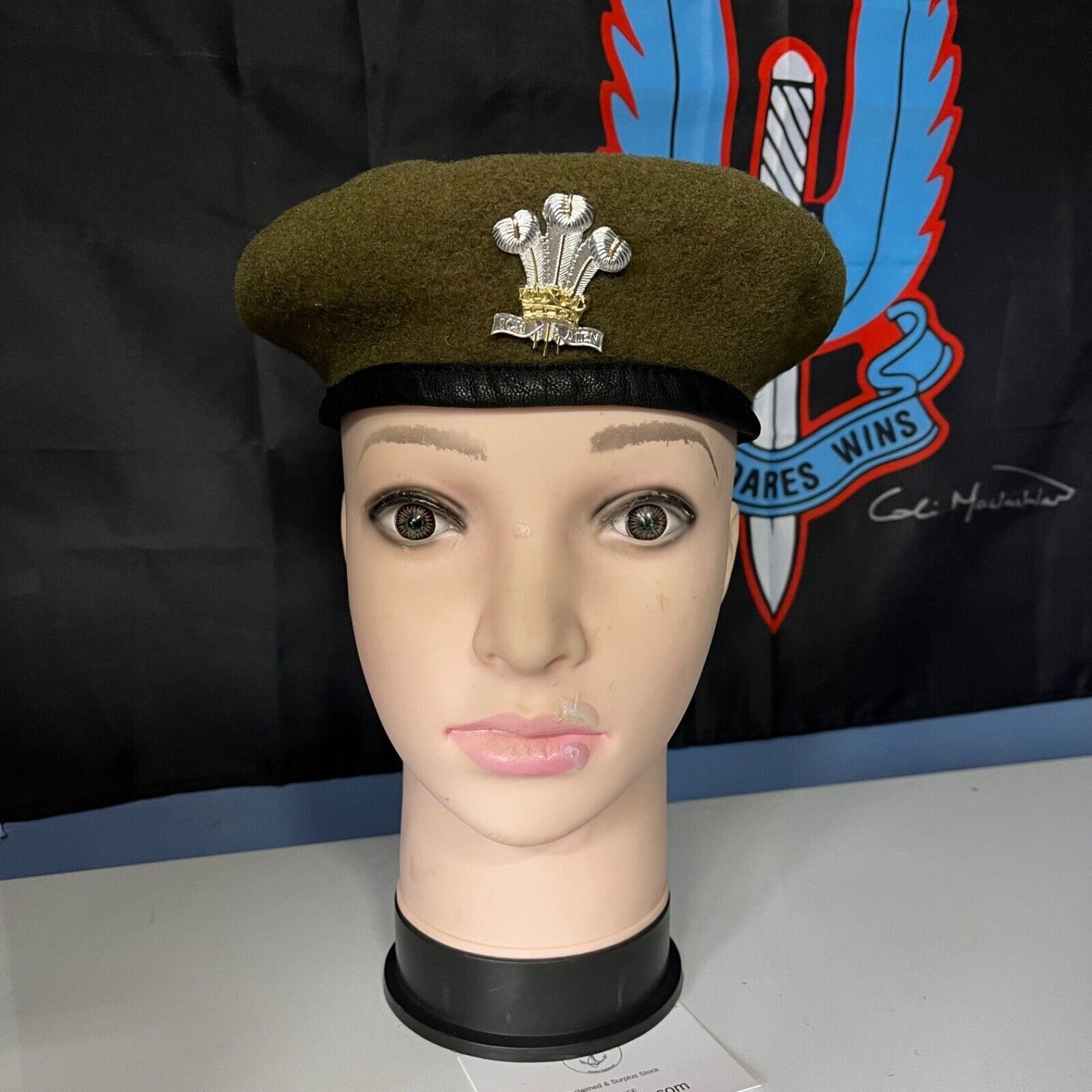 British Army Beret Royal Welsh Regiment Green With Cap Badge Sizes Used Surplus