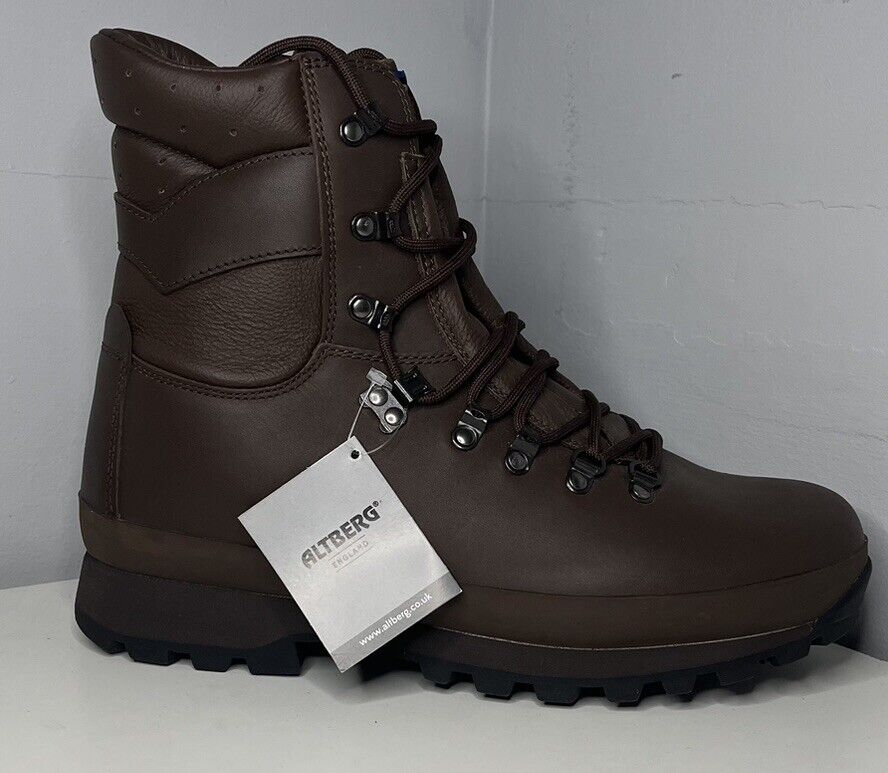 Altberg Defender Boots Uk 10 Defender Combat British Army Super grade BNWT