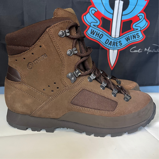 ITURRI High Liability Desert Boots – Genuine Military Surplus – UK 10M
