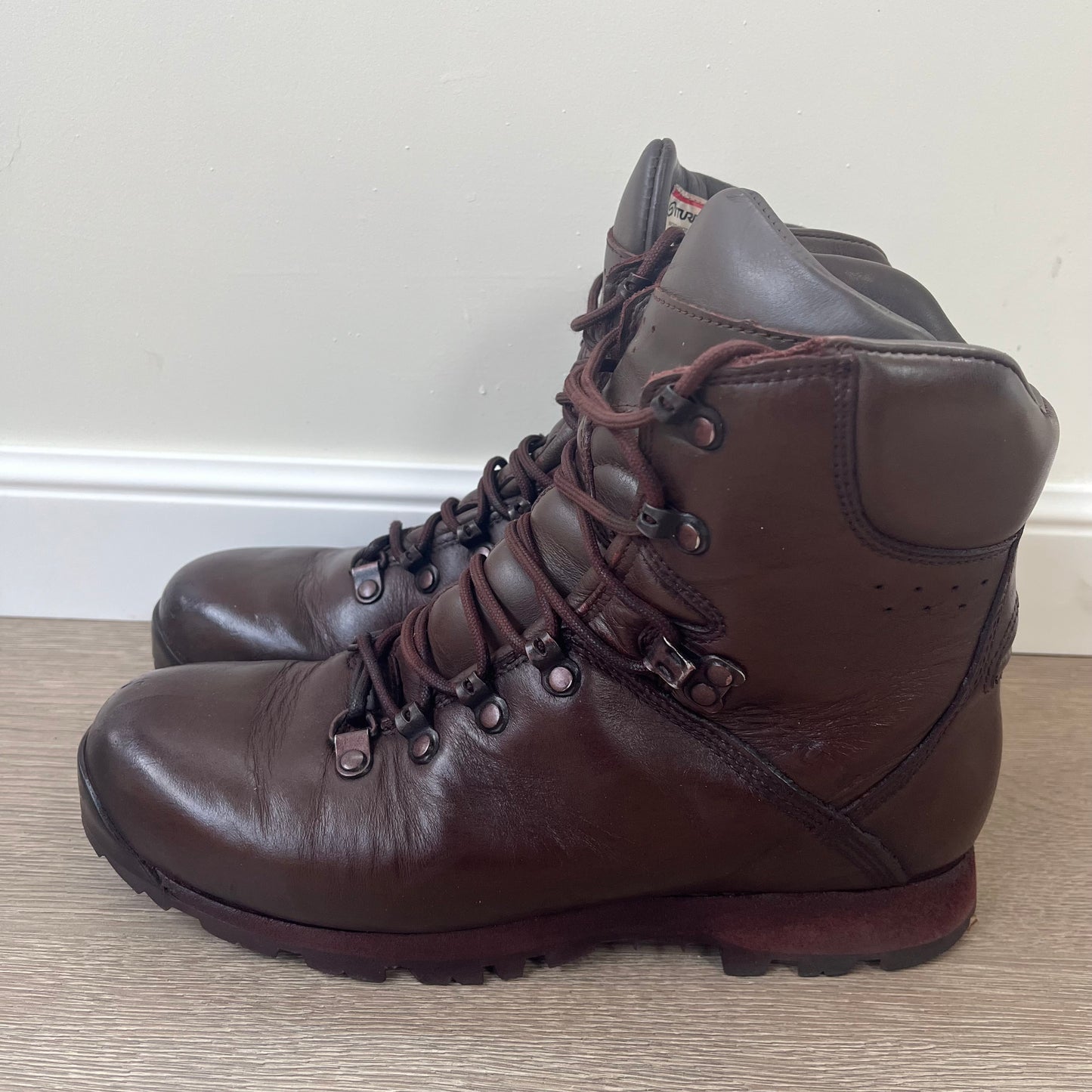 ITURRI British Army Patrol Brown Lightweight Leather Boots Combat Used - Sizes