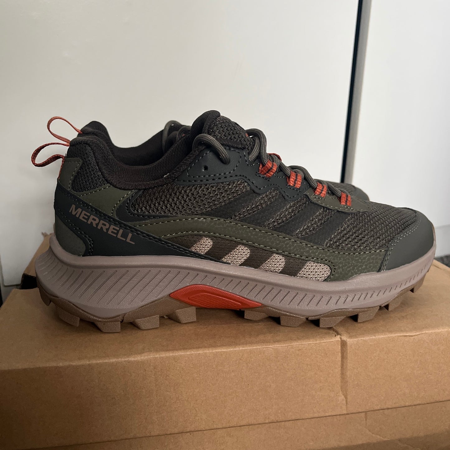 Merrell Speed Strike 2 Outdoor Hiking Trail Trainers - Olive - New