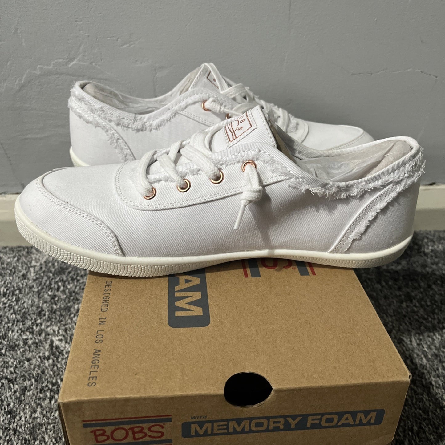 Skechers Bobs B Cute White Ladies Shoes Pumps UK Size 6 EU 39 Memory Foam