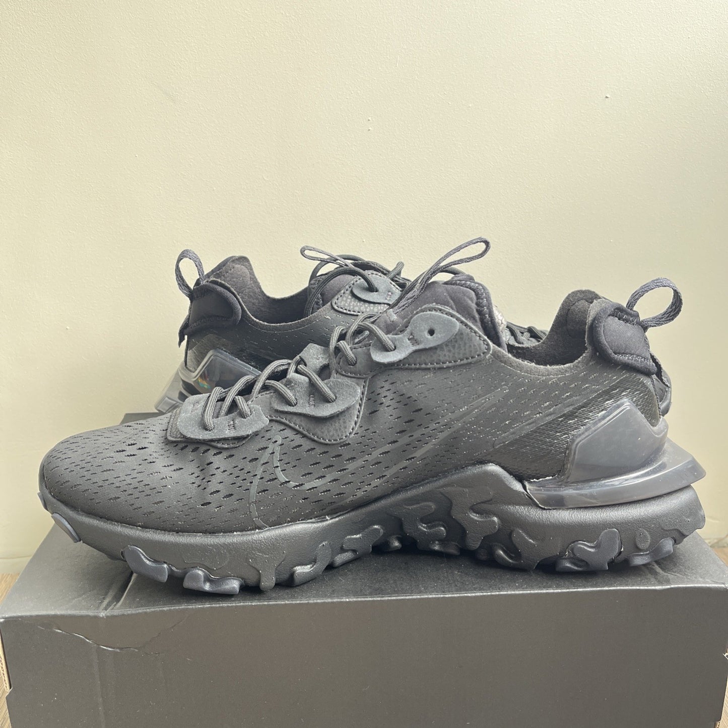 Nike React Vision Men's Trainers Black/Grey UK Size 10 Brand New Without Box