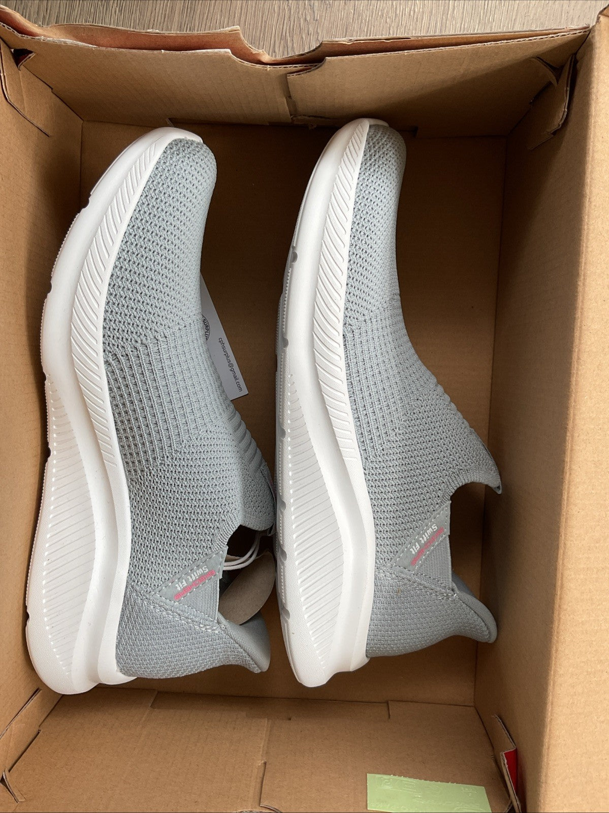 Sketchers Grey Swift Fit Ladies Size 4 Hands Free Trainers