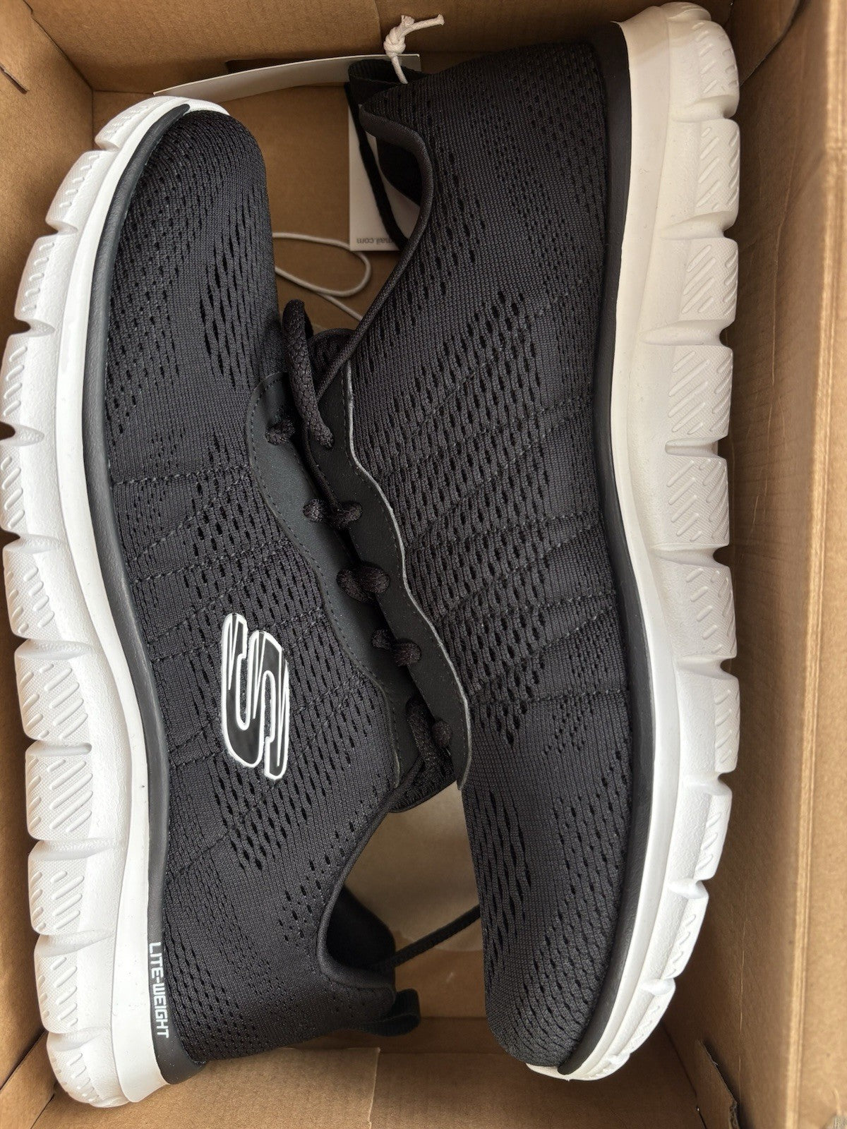 Sketchers Women’s Black Track New Staple Size 5