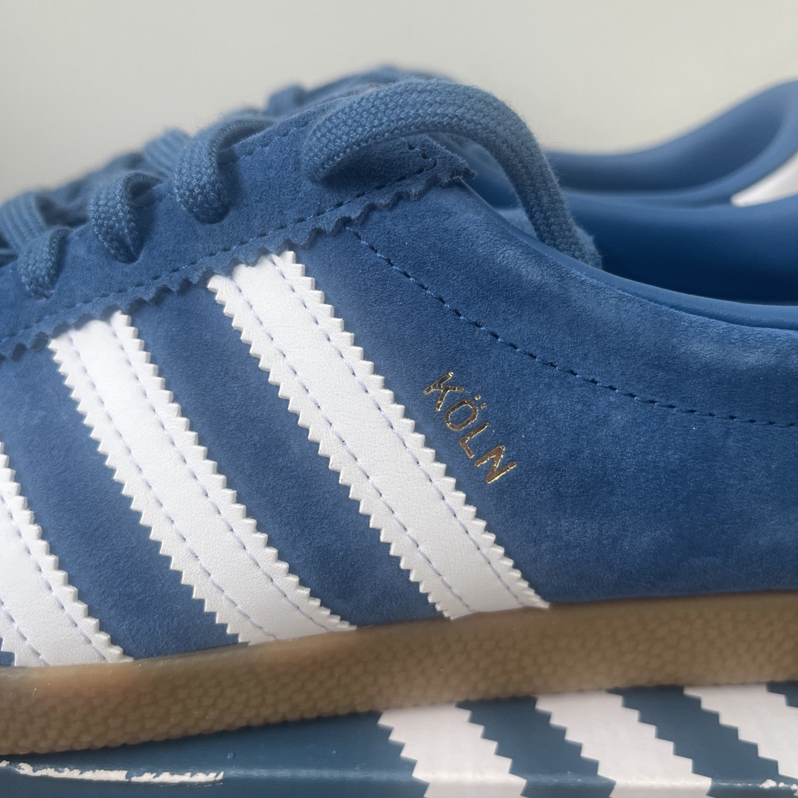Adidas Originals Koln Blue White BY9804 - Size UK9 New In Box Mens Trainers