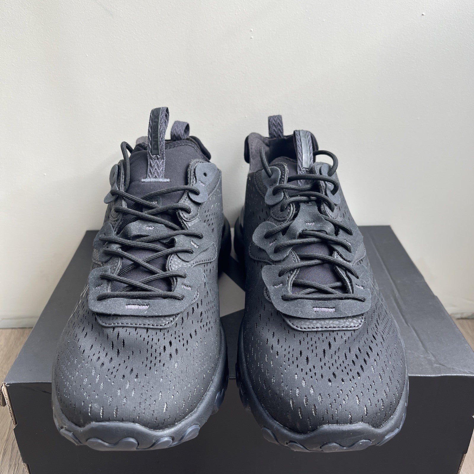 Nike React Vision Men's Trainers Black/Grey UK Size 10 Brand New Without Box