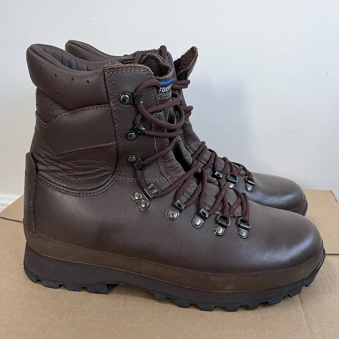 ALTBERG Defender Boots Sizes High Liability Defender Combat British Army Super