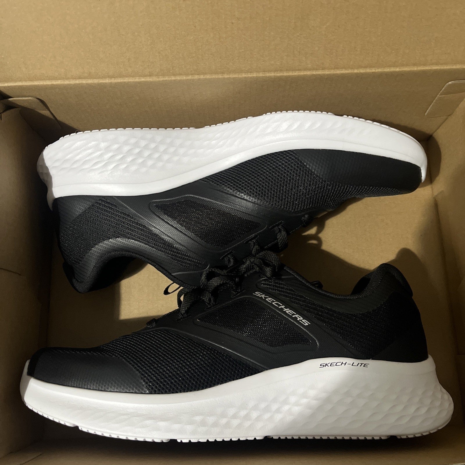 Skechers Men's Lite Pro Century Trainer in Black UK Size 9 New In Box Memoryfoam