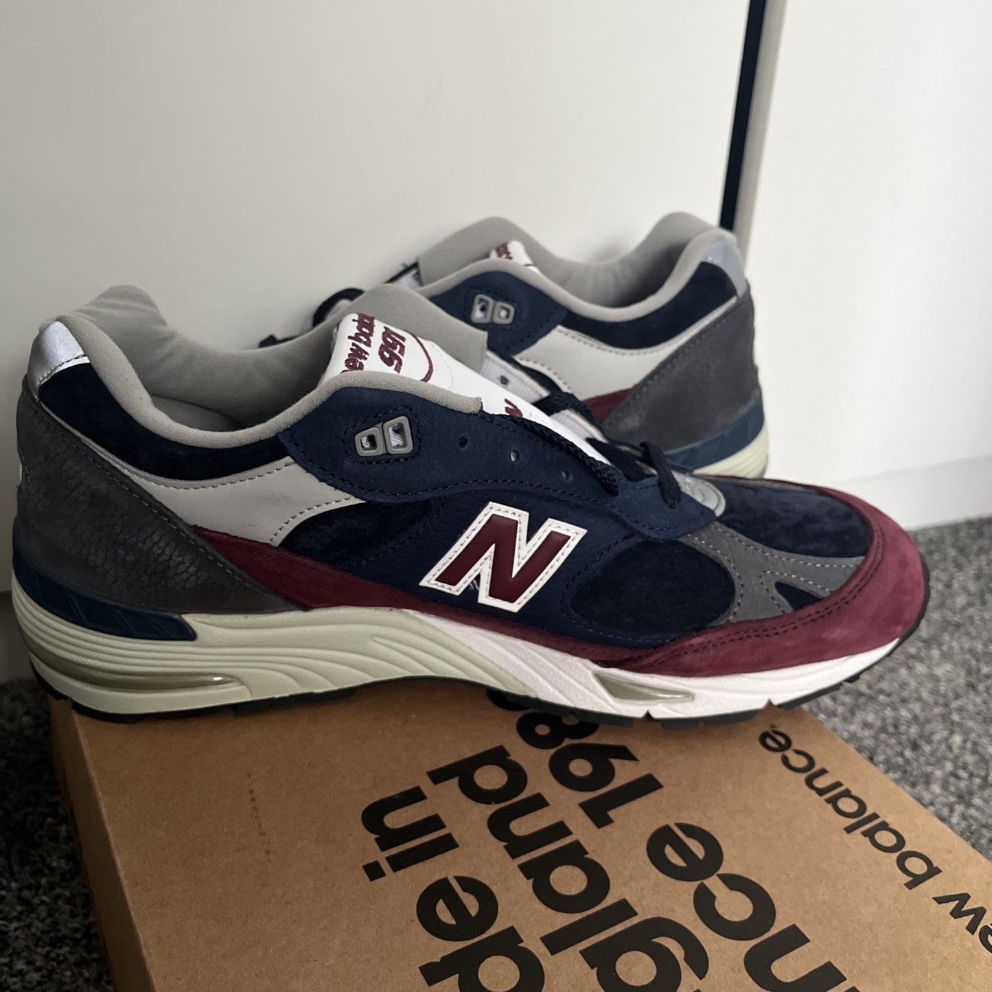 New Balance 991 RKB UK 9.5 Made In England Navy Burgundy M991RKB New Trainers