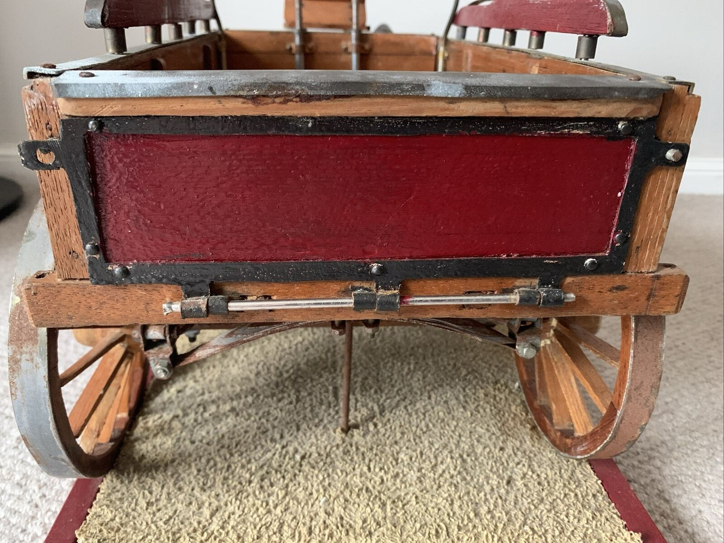 LARGE SCRATCH BUILT HORSE DRAWN BREWERY DRAY WAGON MODEL BEER  COLLECTORS 66cm