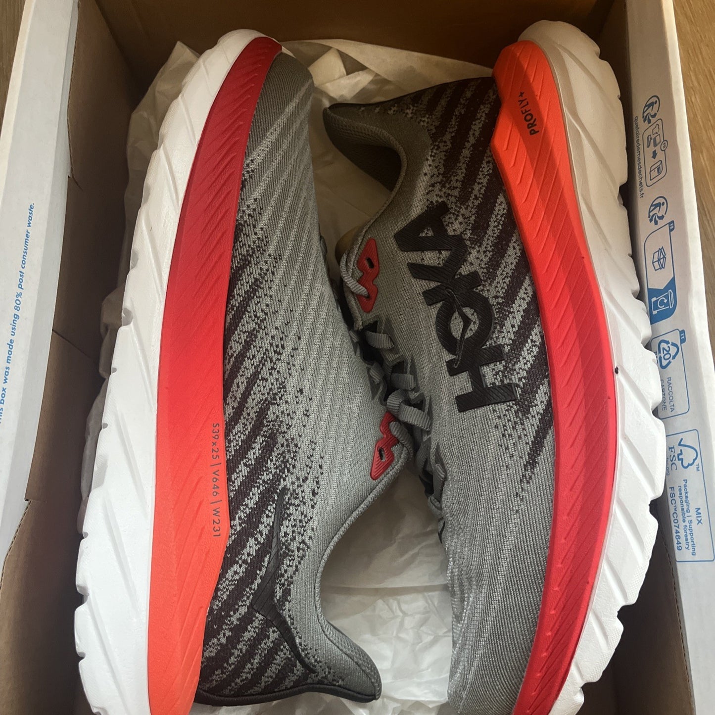 HOKA Mach 5 Men's Breathable Mesh Running Trainers Grey Lace Up UK 7 New In Box