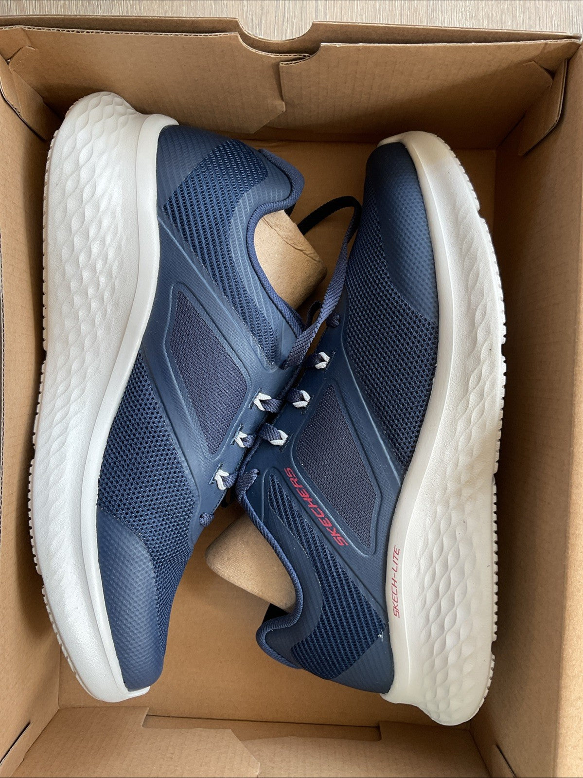 Sketchers Air Cooled Memory Foam Men’s Trainers  Size 8 Blue Navy New Century