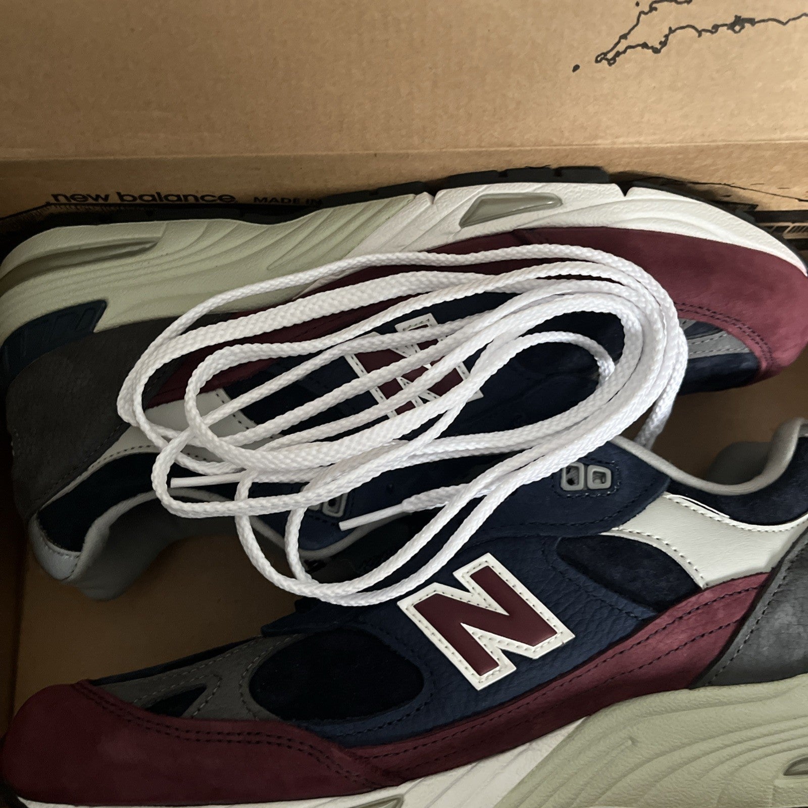 New Balance 991 RKB UK 9.5 Made In England Navy Burgundy M991RKB New Trainers