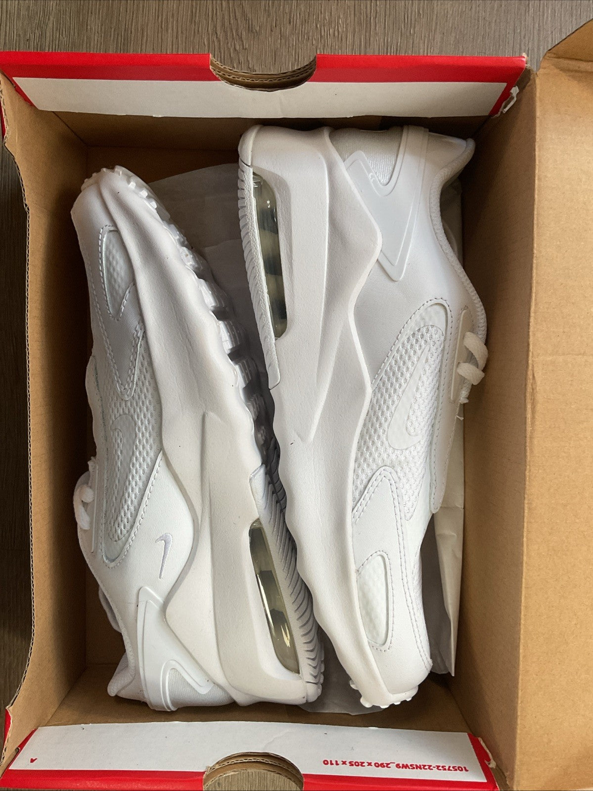 Nike Air Max Bolt White Unisex Kids Teenager Trainers UK Size 6 Y