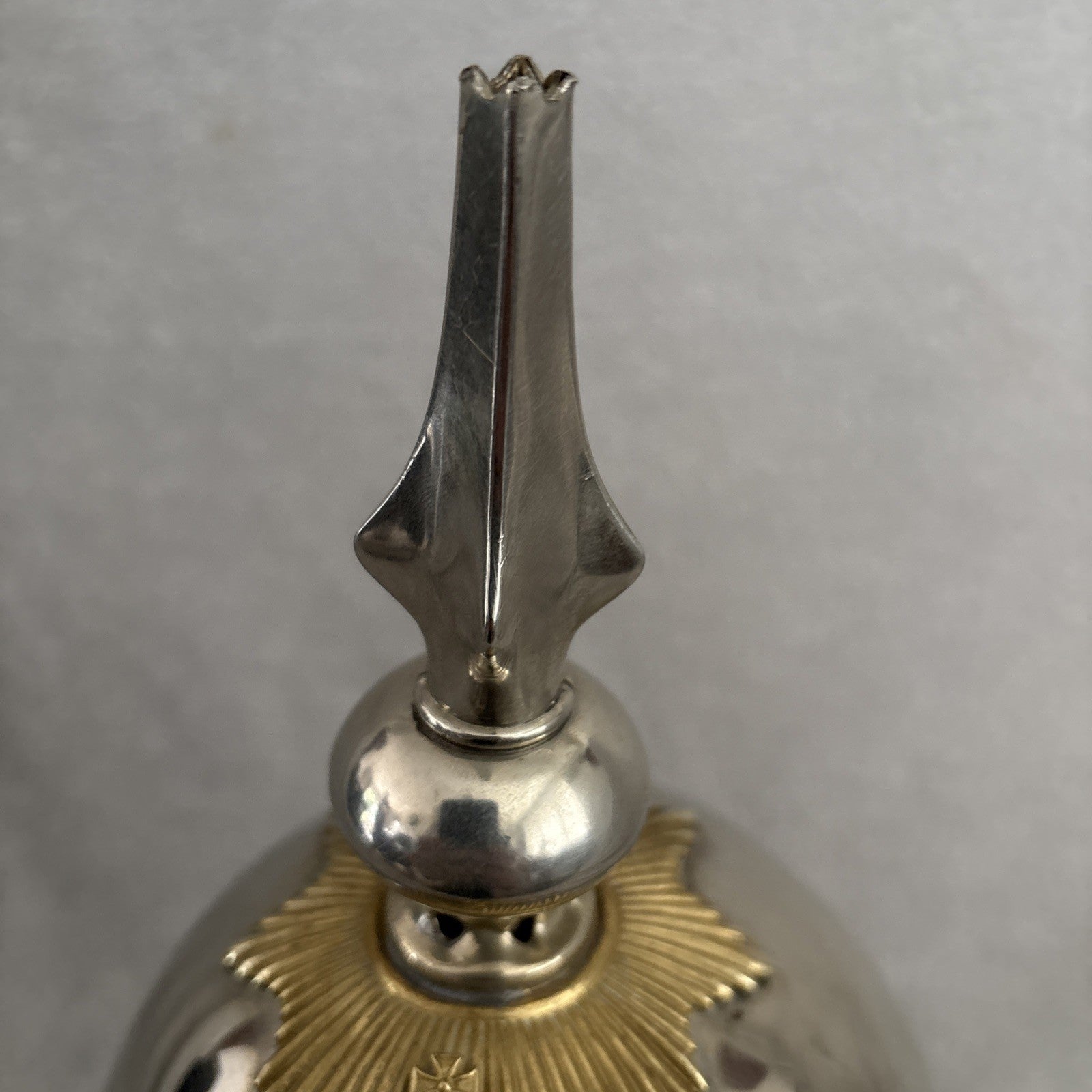 HOUSEHOLD CAVALRY THE LIFE GUARDS CEREMONIAL HEADWEAR BRITISH ARMY