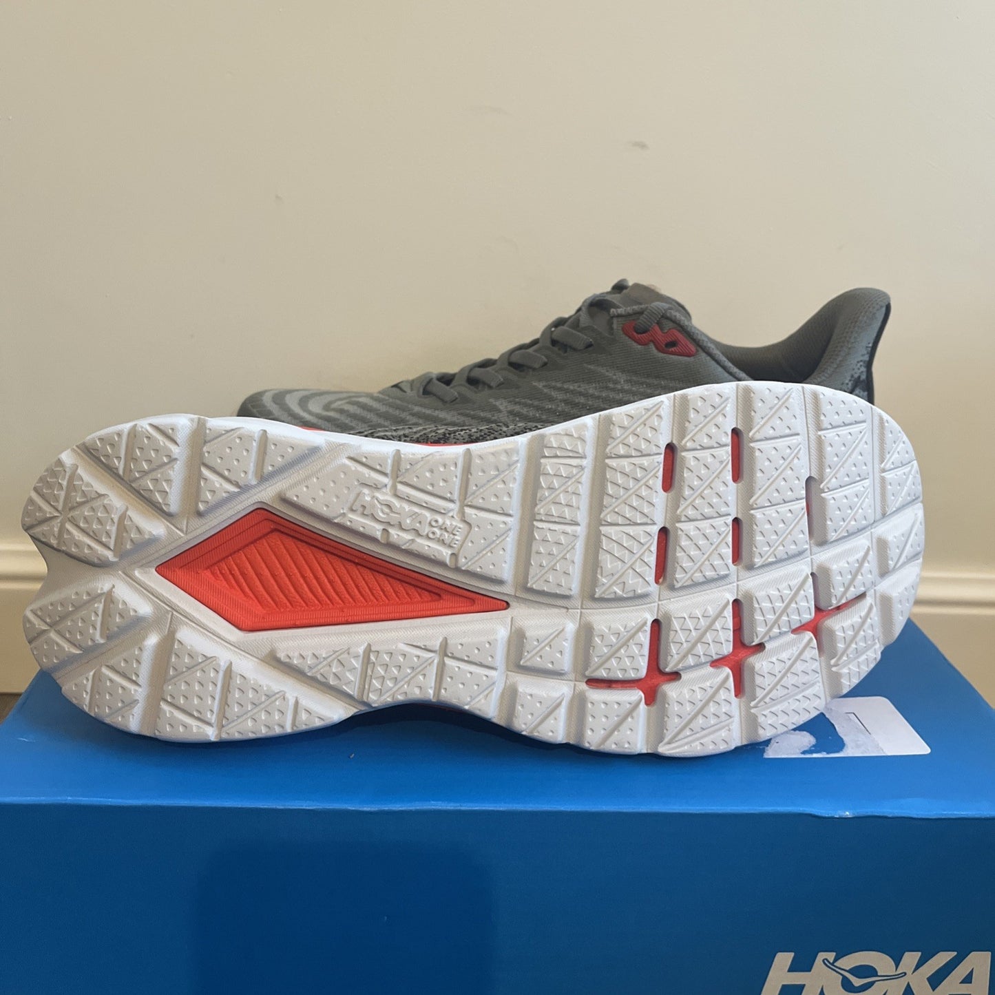 HOKA Mach 5 Men's Breathable Mesh Running Trainers Grey Lace Up UK 7 New In Box