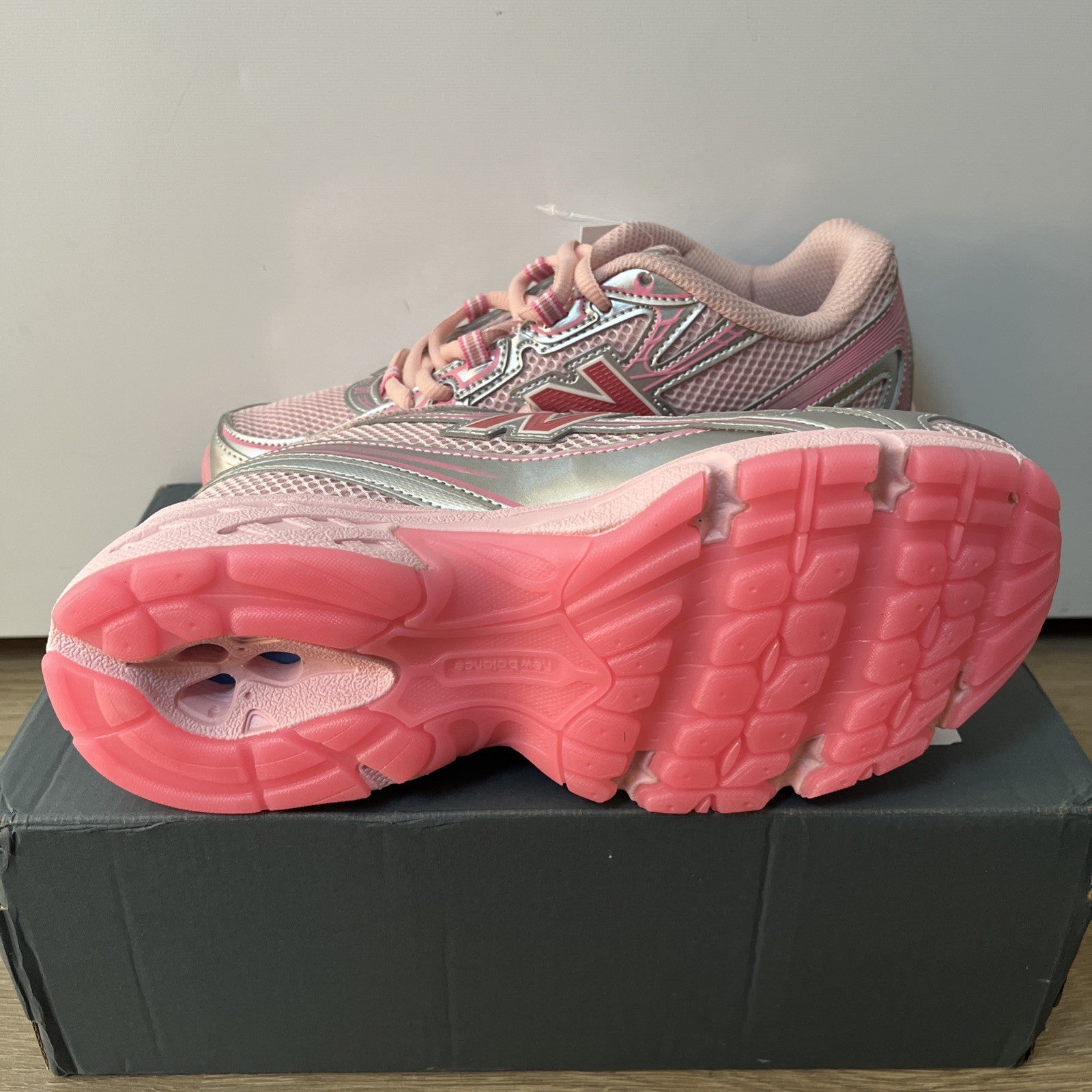 NEW BALANCE Pink & Silver 740 Trainers UK Size 6 Brand New U740AP2 Trainers NB