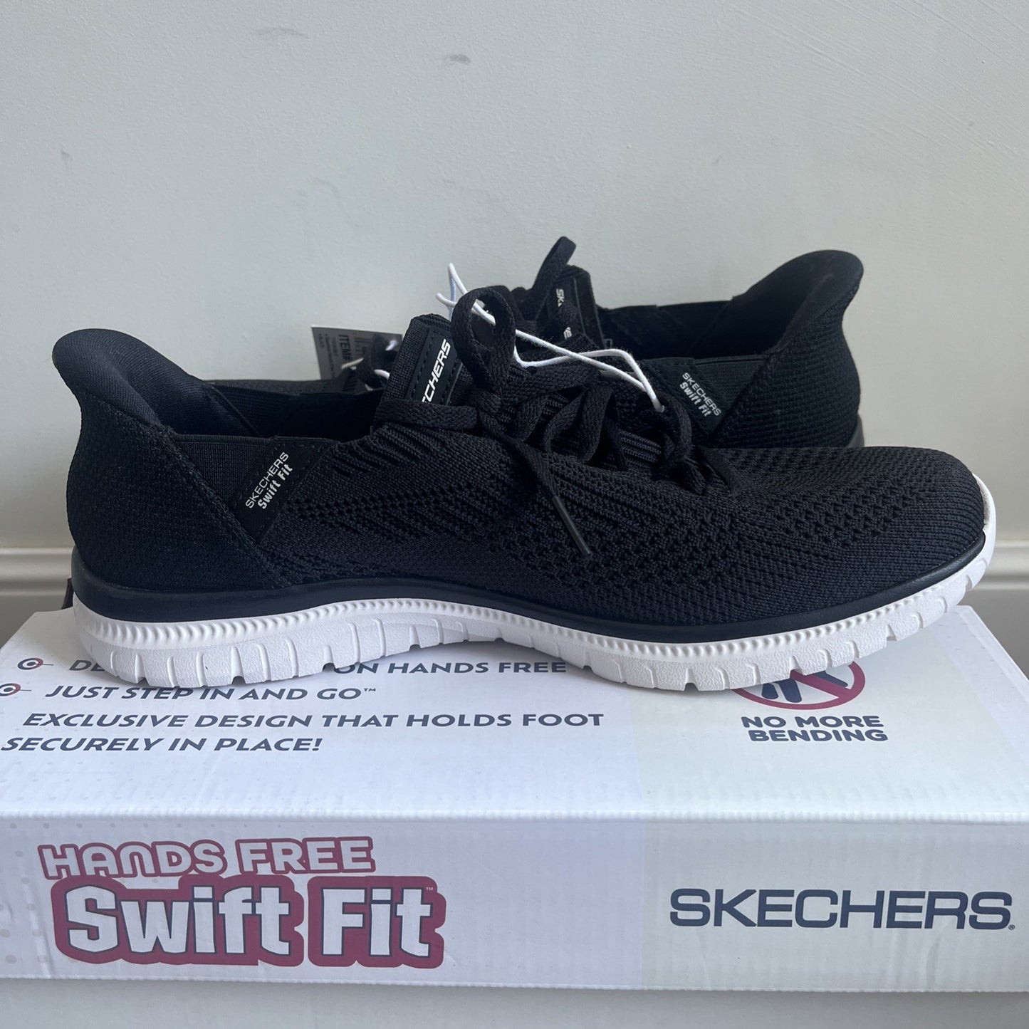 Skechers Hands Free Swift Fit Ladies Black Trainers Size 6 Brand New Women’s
