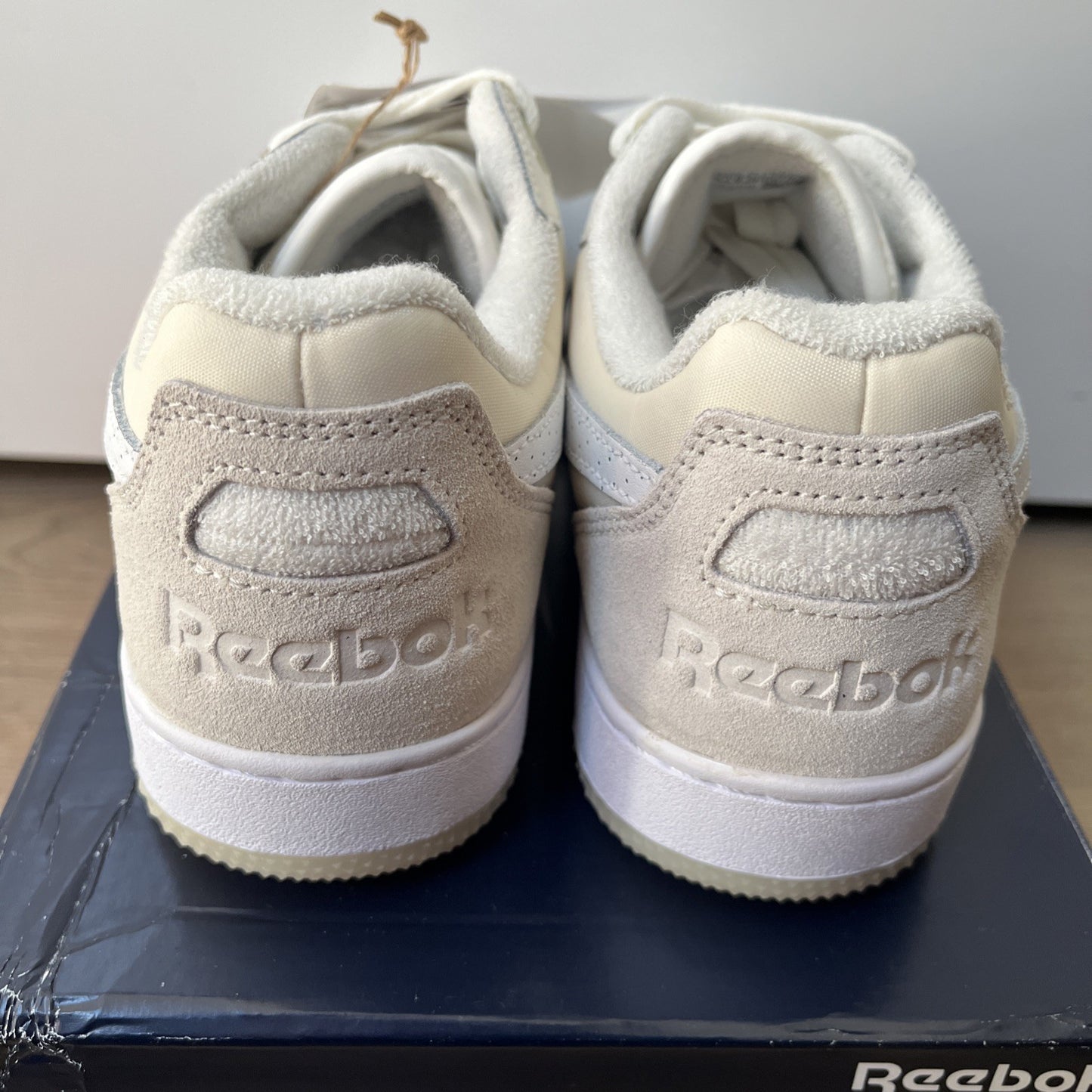 Men's Reebok BB 4000 II Trainers in White UK Size 8 Brand New Classic Basketball