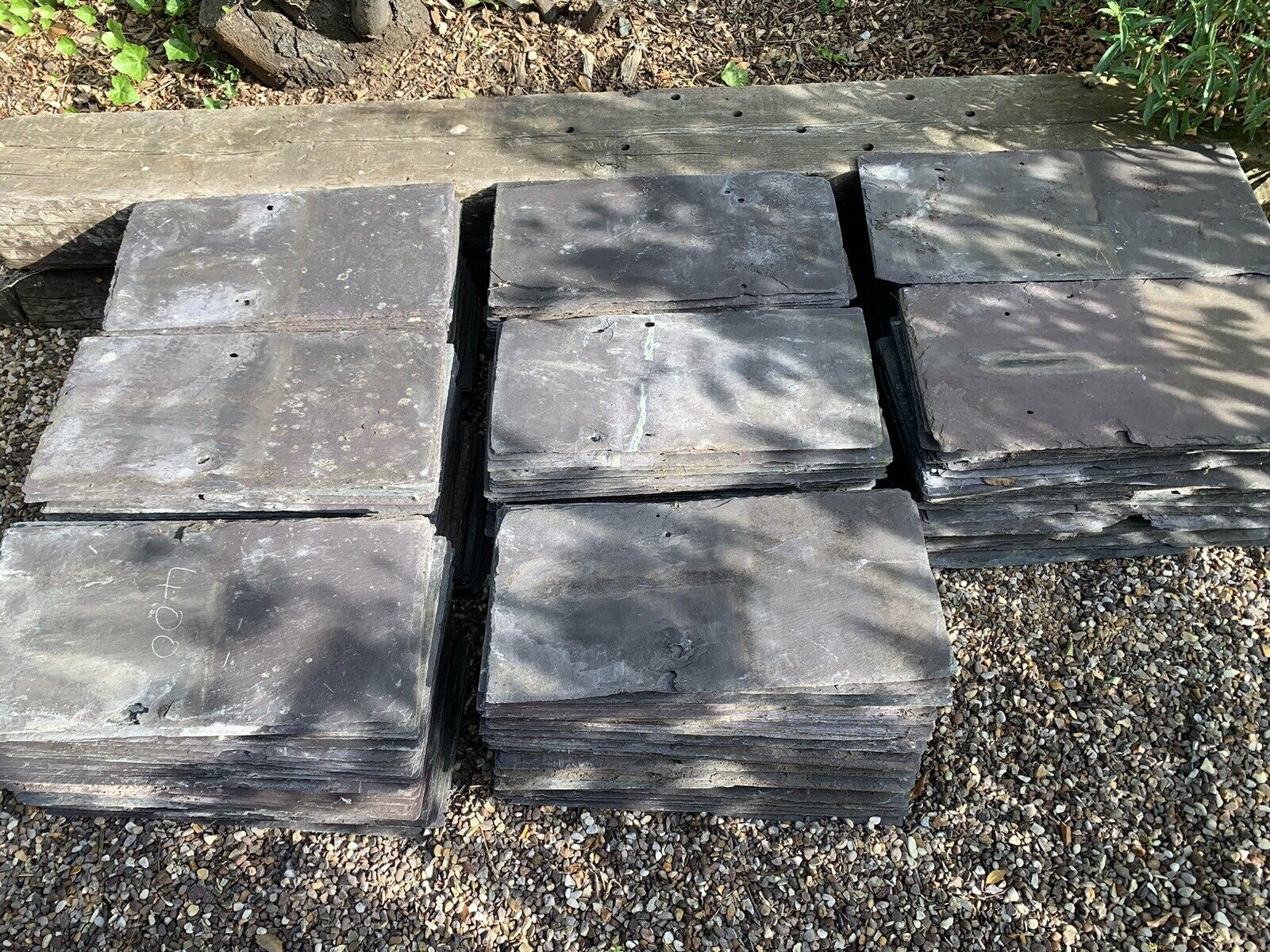 RECLAIMED  ROOF SLATES SLATE ROOF TILES 20 X 10 Garden
