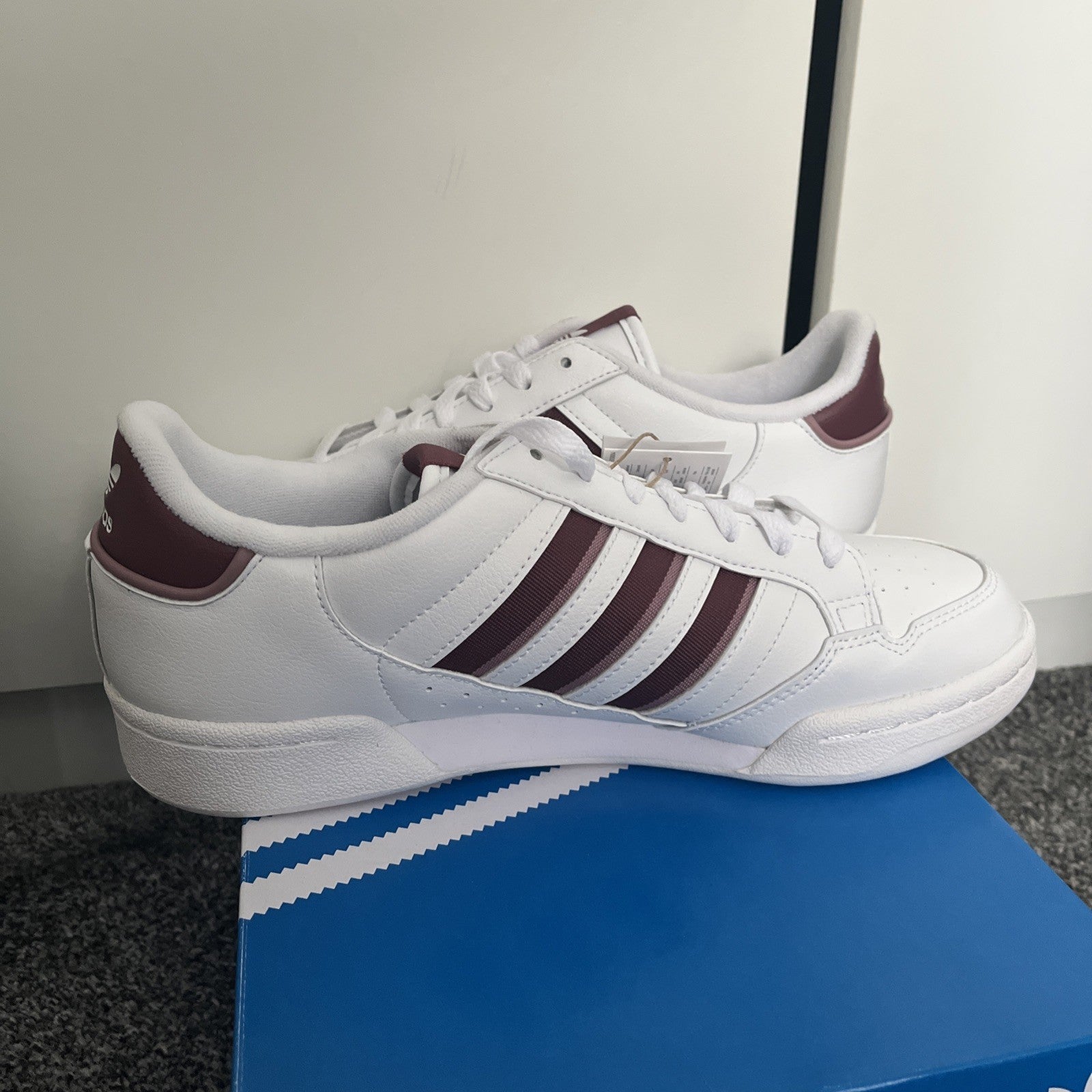 Adidas Originals Continental 80 Stripes White Size 8.5 UK Trainers Brand New Low