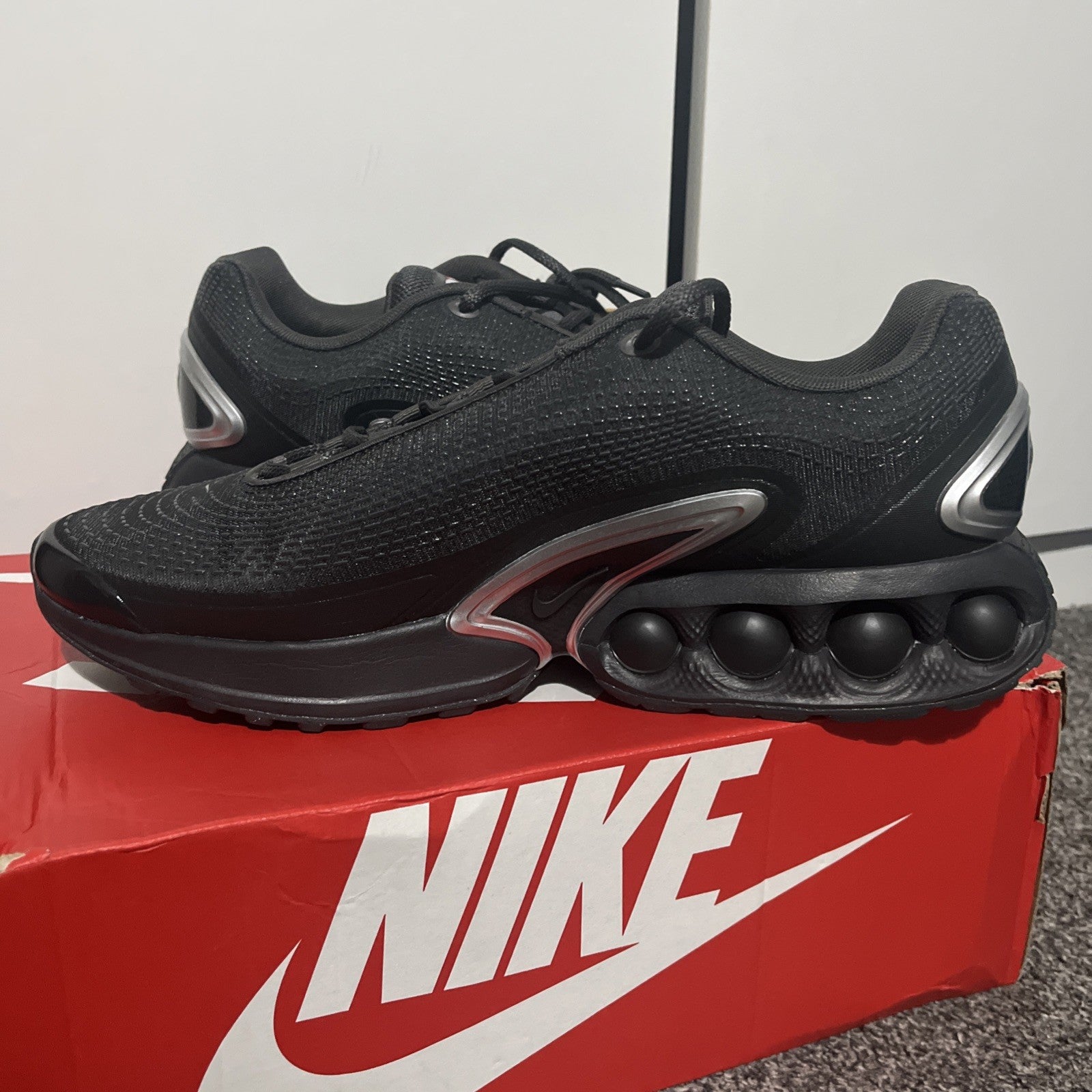 Nike Air Max DN Trainers Mens UK11 Grey Medium Ash Brand New With Box EU 46