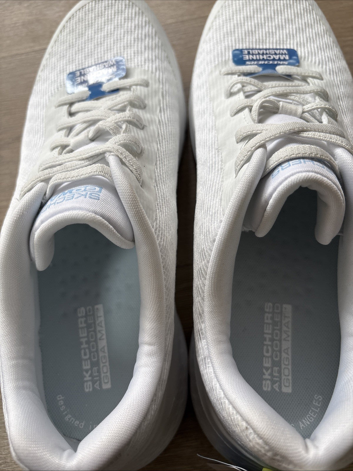 Sketchers Go Walk Flex Ultra Go Cushioning Women’s White Size 8