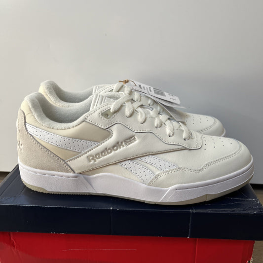 Men's Reebok BB 4000 II Trainers in White UK Size 8 Brand New Classic Basketball