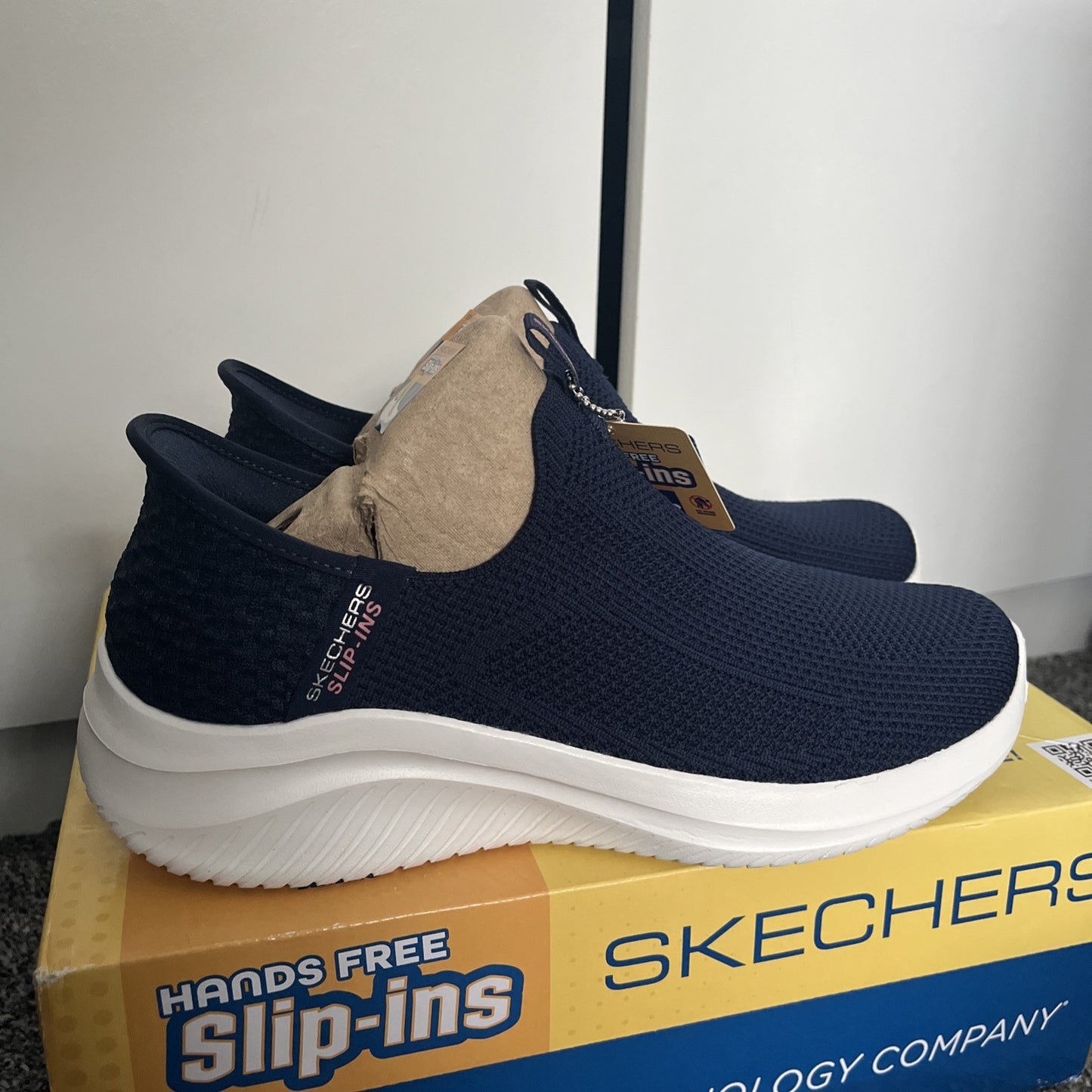 Skechers Slip-ins Ultra Flex 3.0 Vegan Womens Slip On Trainers in Navy UK Size 6