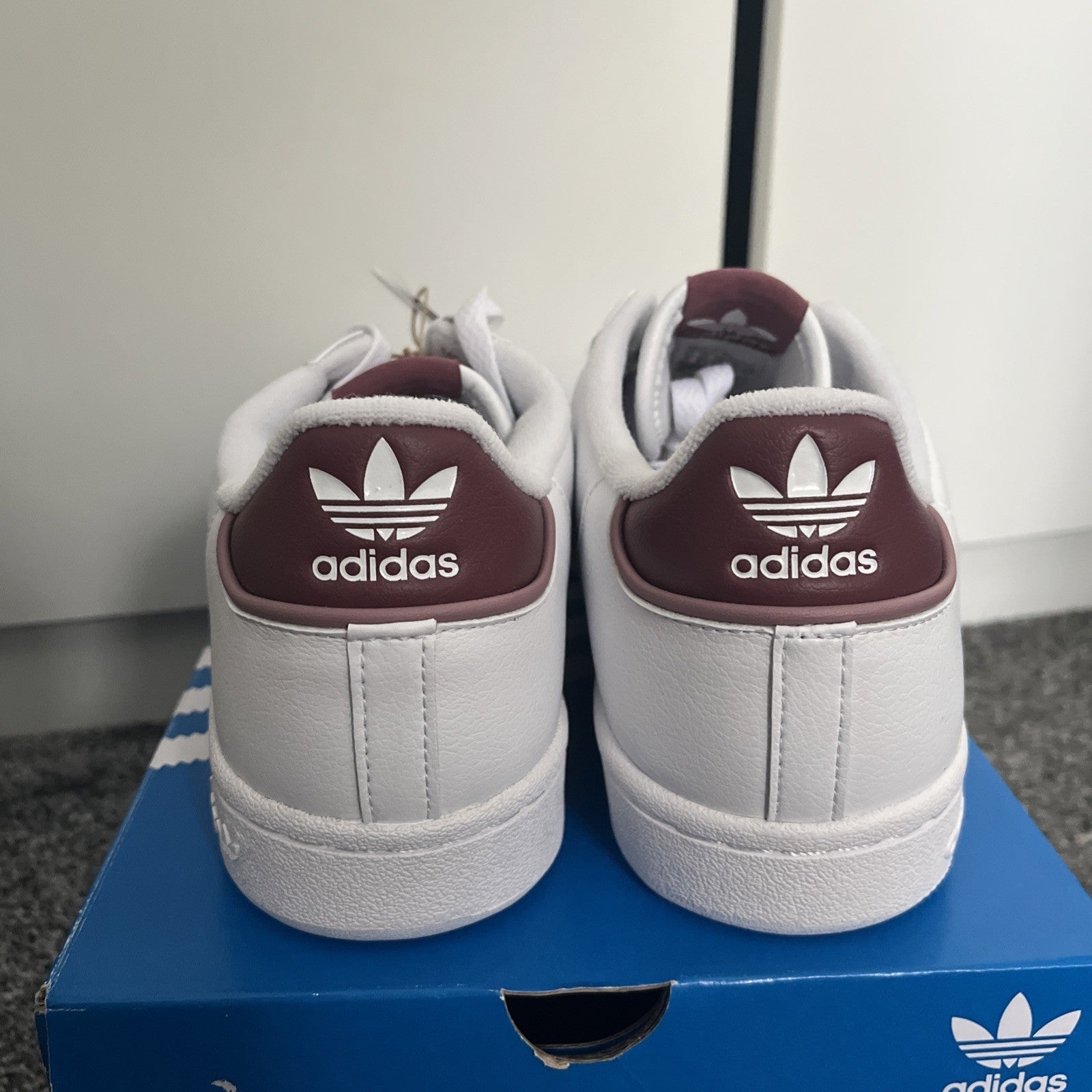 Adidas Originals Continental 80 Stripes White Size 8.5 UK Trainers Brand New Low