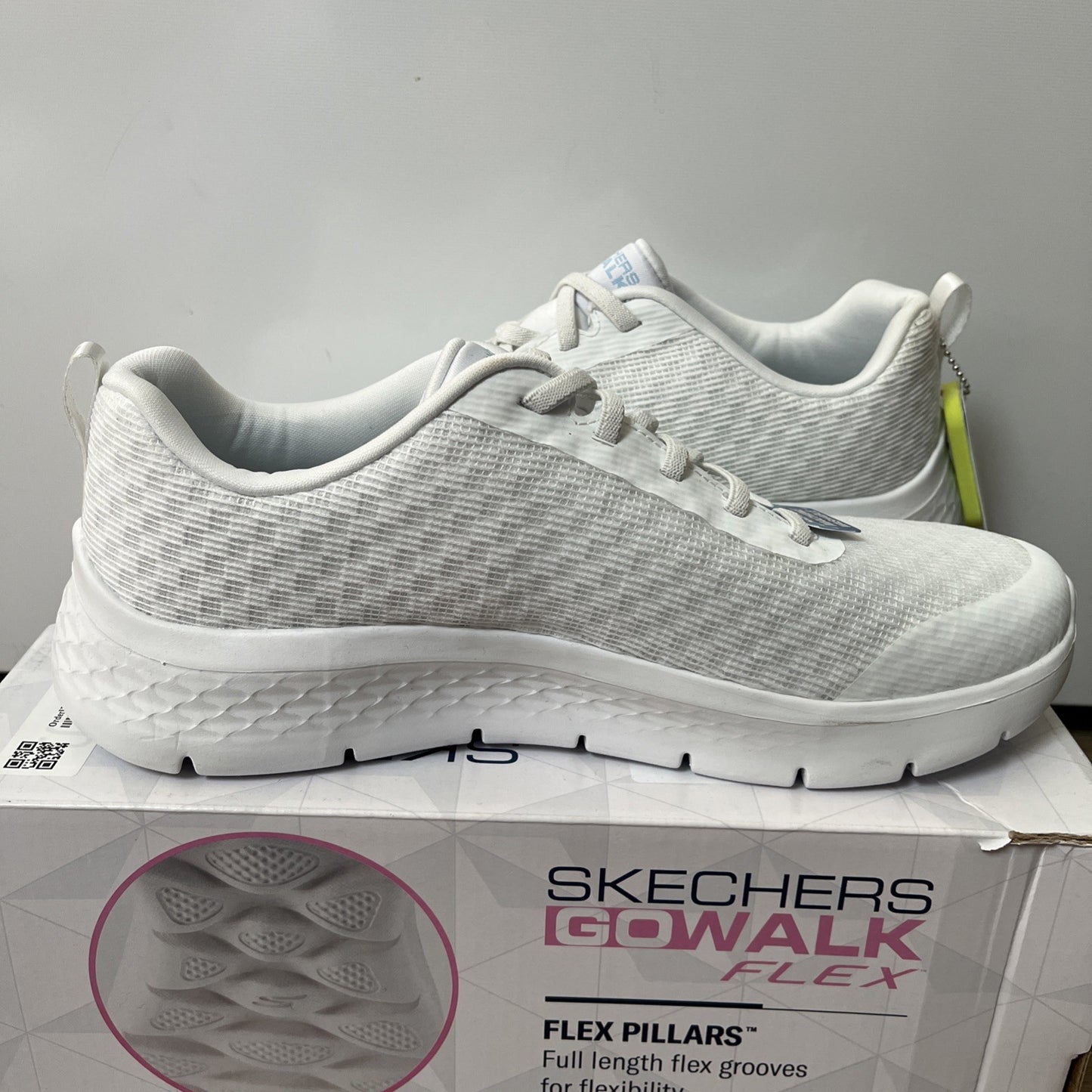 Skechers Go Walk Flex Viva White Trainers Women UK Size 8 EU 31 Brand New In Box