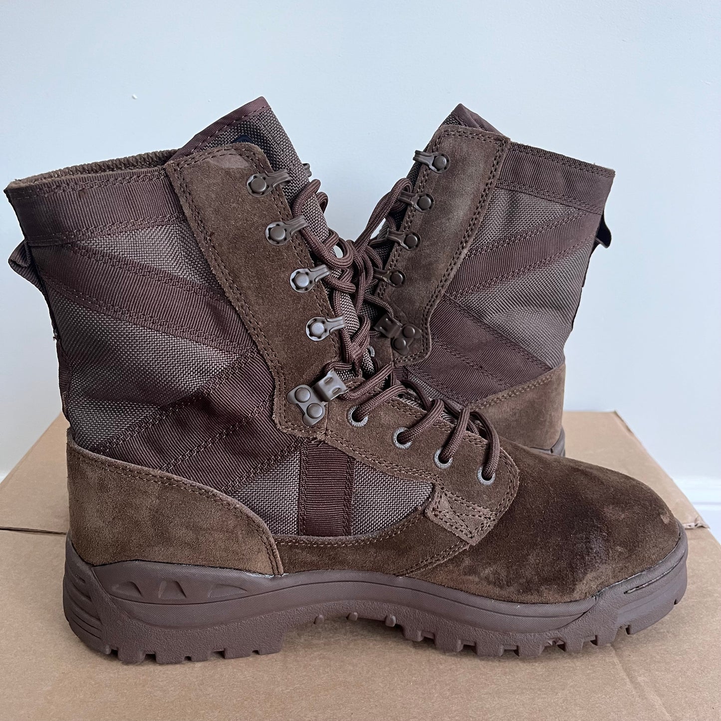 Magnum Desert Patrol Army Surplus Military Boots - Unissued - Sizes